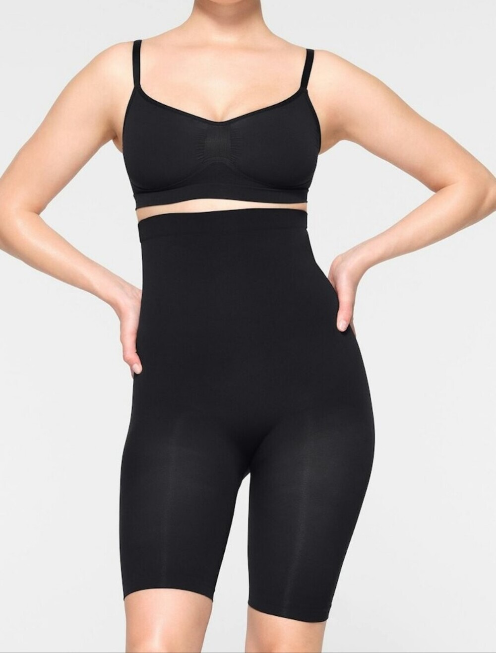 XL • Skims • Seamless Sculpt High-Waist Black Shaping Above The Knee Shorts